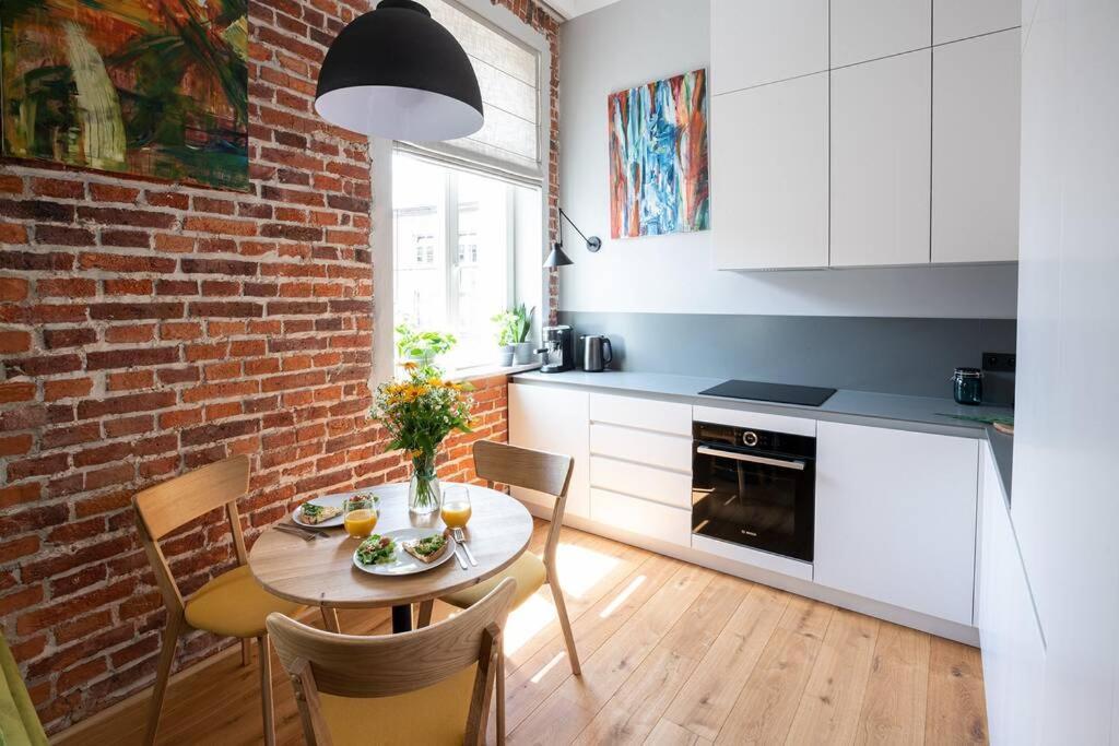 Elegant Apartment Luminis In Krakow'S Old City Экстерьер фото